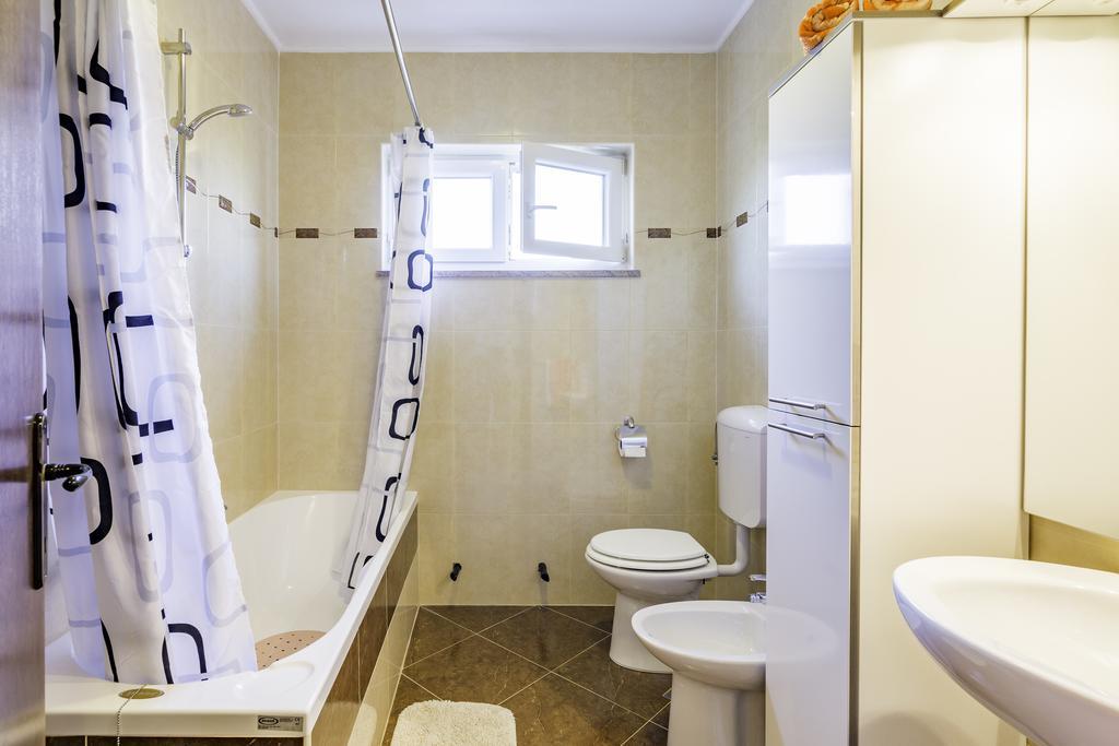 Apartmani Radmila Nova Vas  Exterior photo